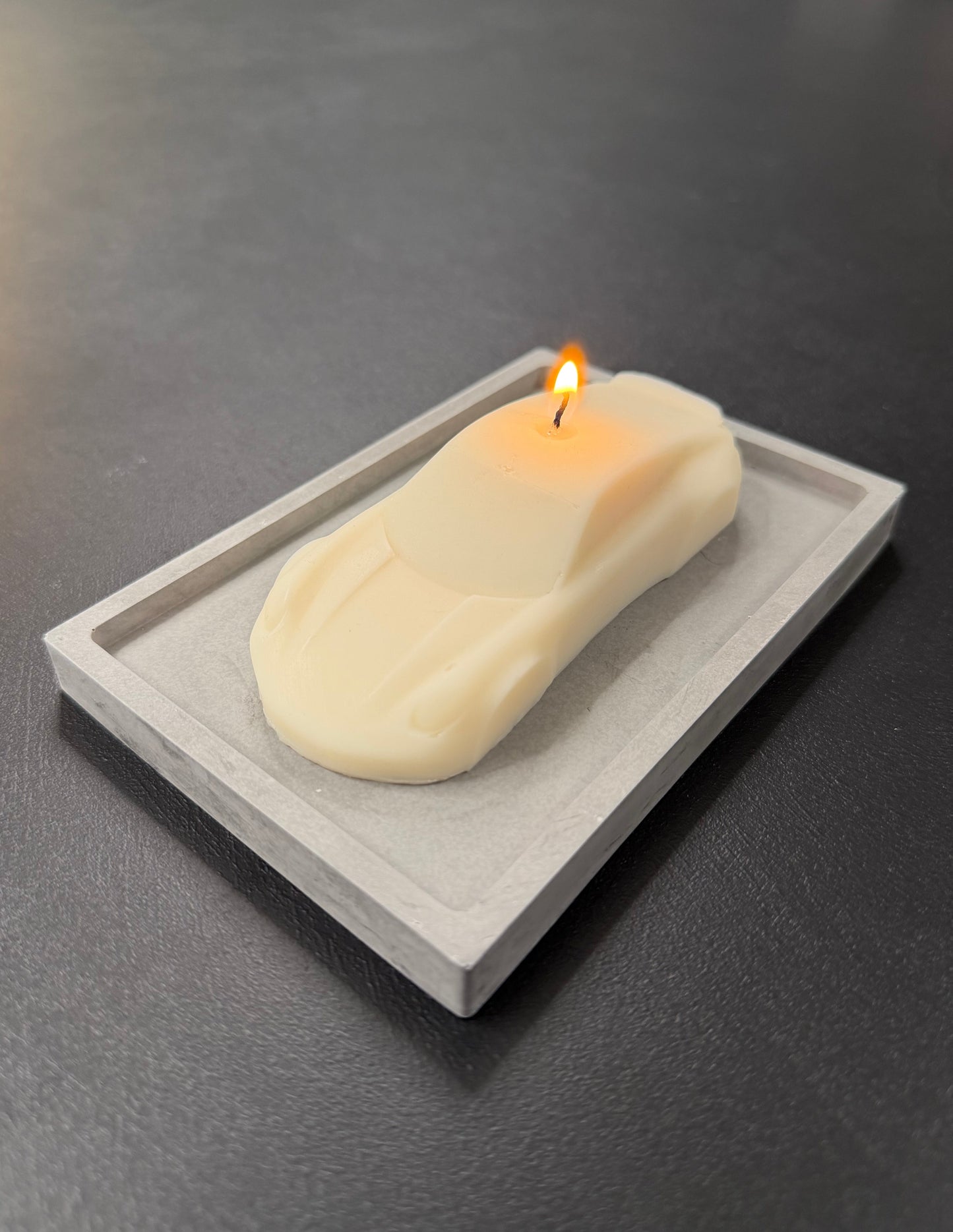 Porsche 992 scented candle