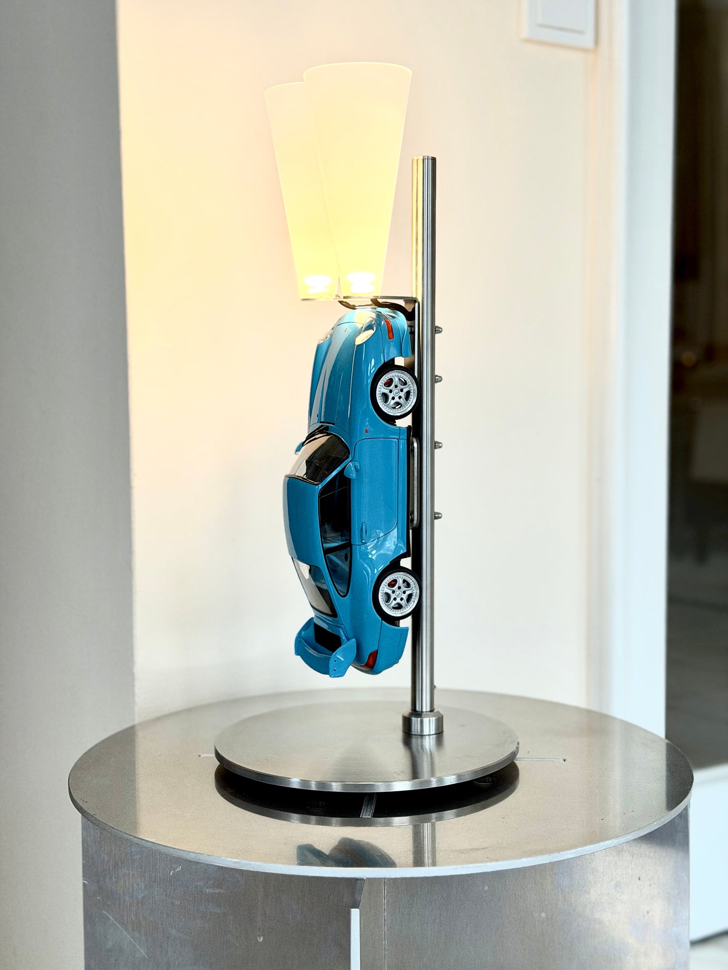 ArtCar lamp Porsche 993 Carrera RS Riveria blue