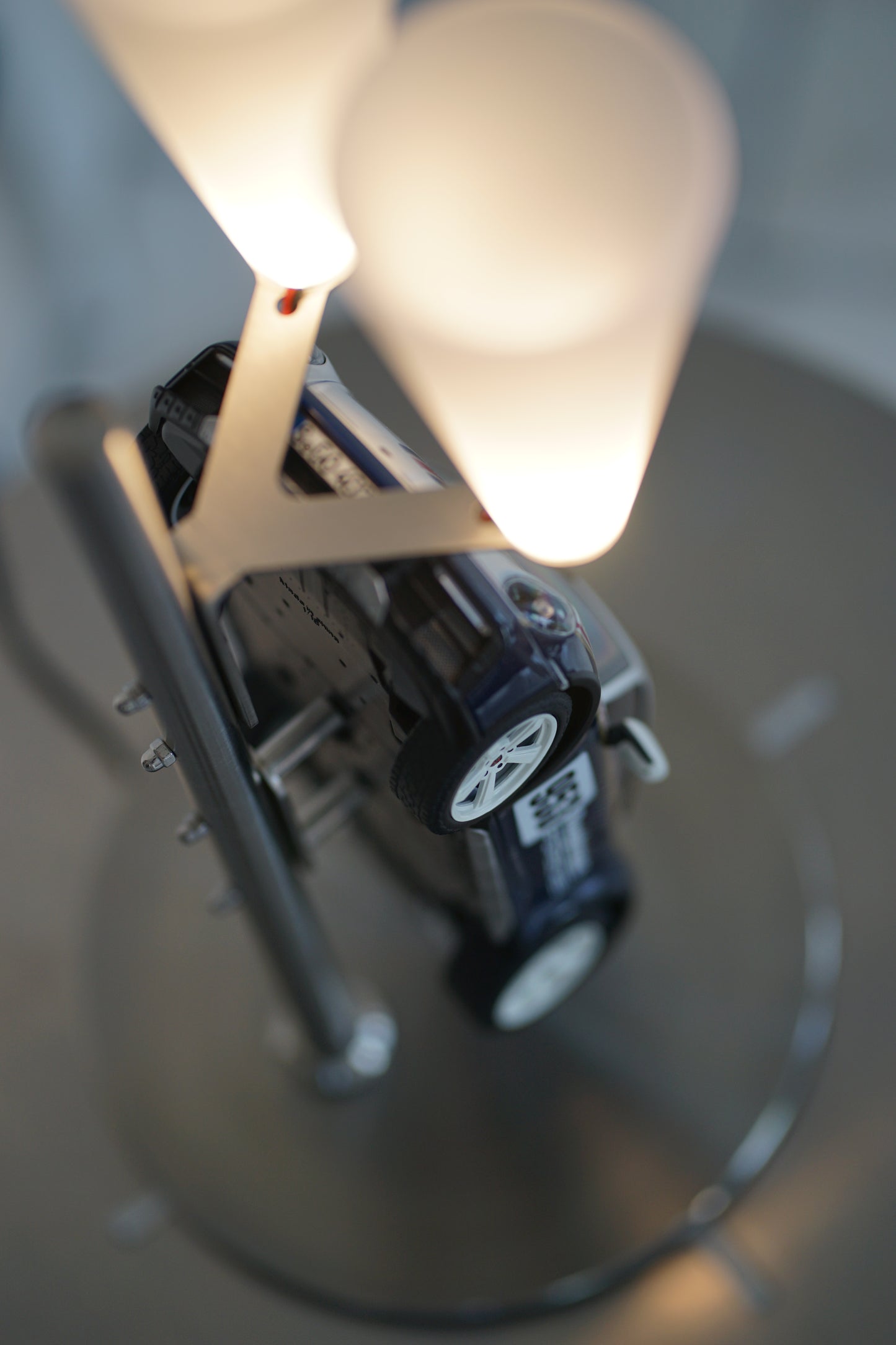 ArtCar Lampe Porsche 992 Dakar Roughroads