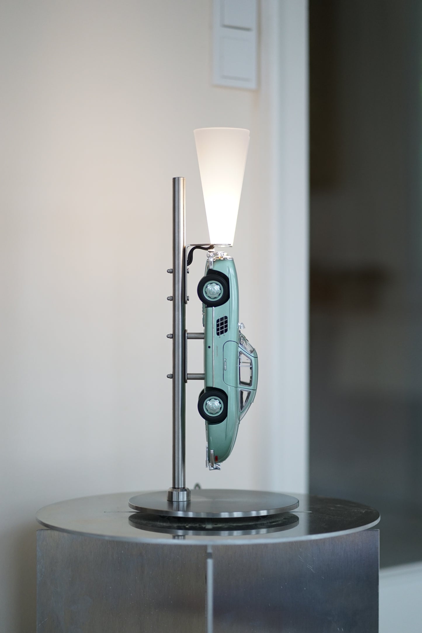 ArtCar Lampe Mercedes 300 SL nelkengrün