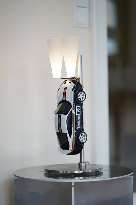 ArtCar Lampe Porsche 992 Dakar Roughroads